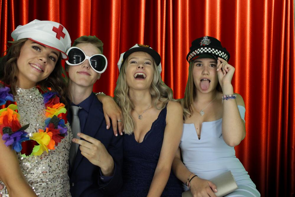 Christ School Prom | View more photos from the event at gallery.myphotoboothexperience.co.uk/u/MyPhotoBoothExperienceLtd/Christ-School-Prom